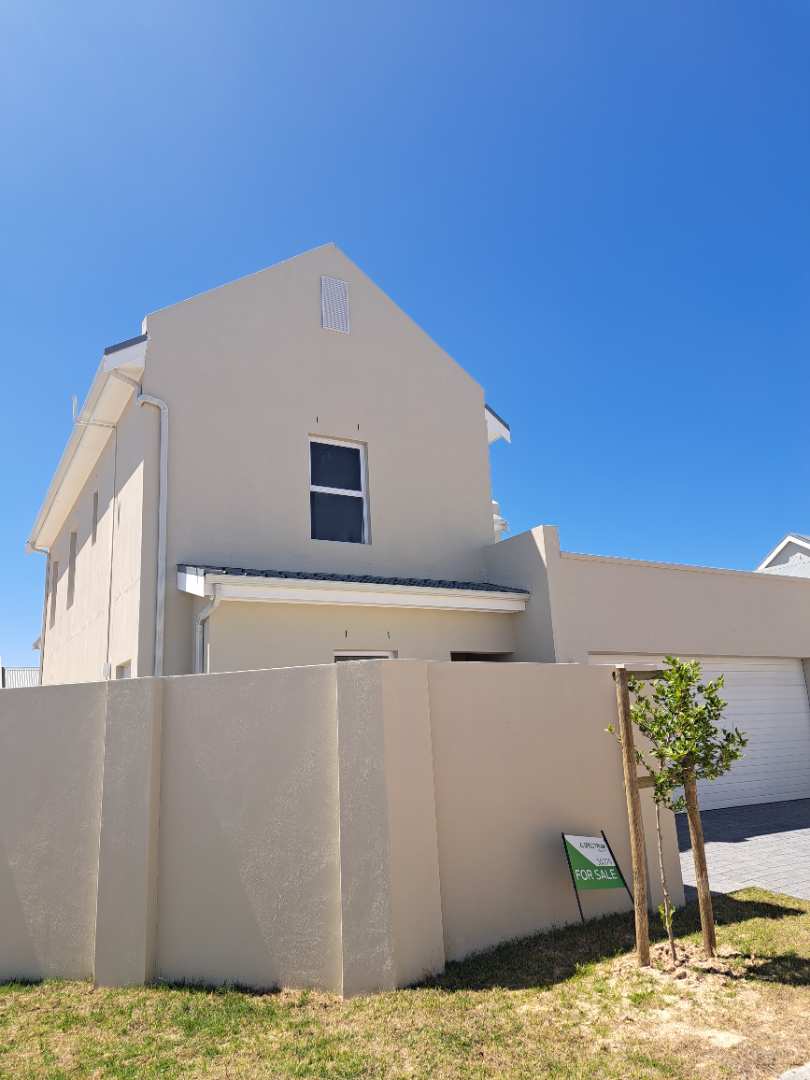 3 Bedroom Property for Sale in Langeberg Ridge Western Cape